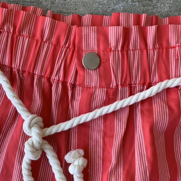 Forever 21 Striped Shorts - Picture 2 of 8